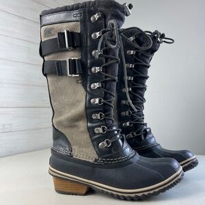 Sorel Conquest Carly II Tall Boots Womens 7 Cream Black Duck Lace up Waterproof